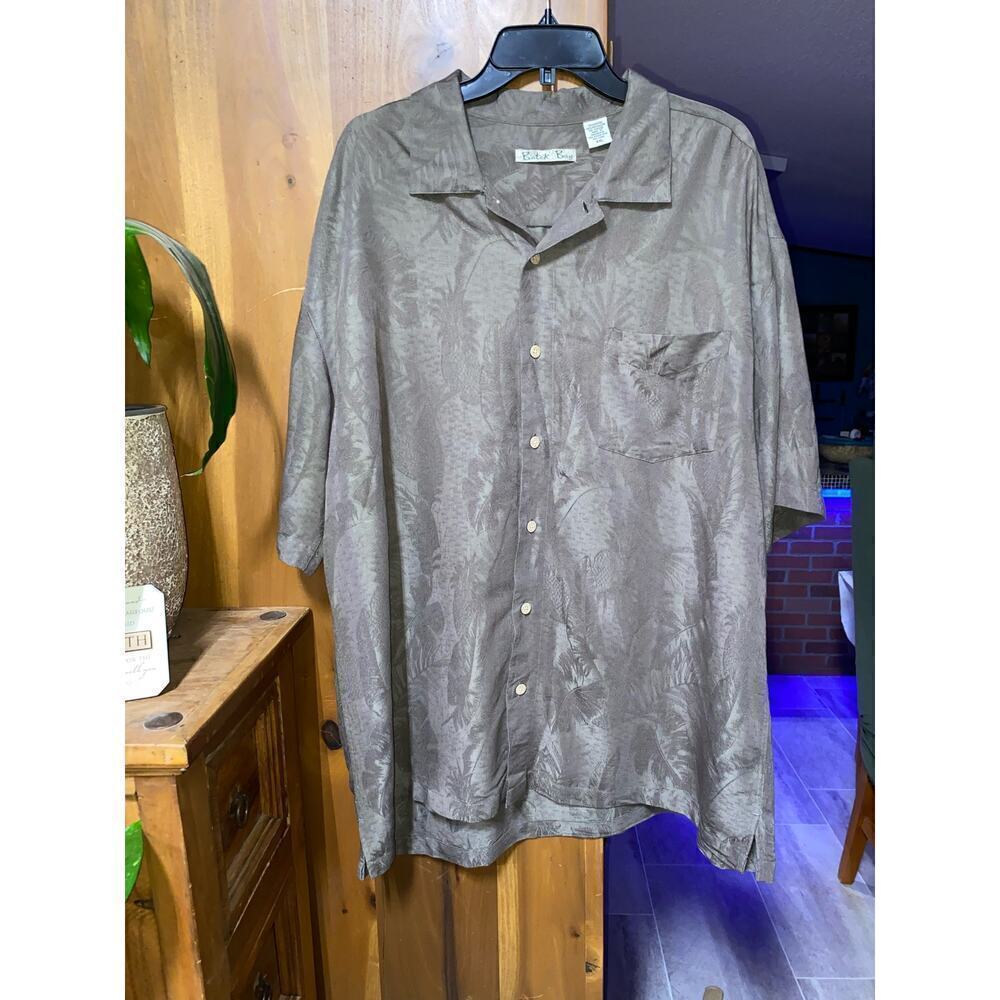 Vintage Batik green casual‎ button down shirt. Size XXL